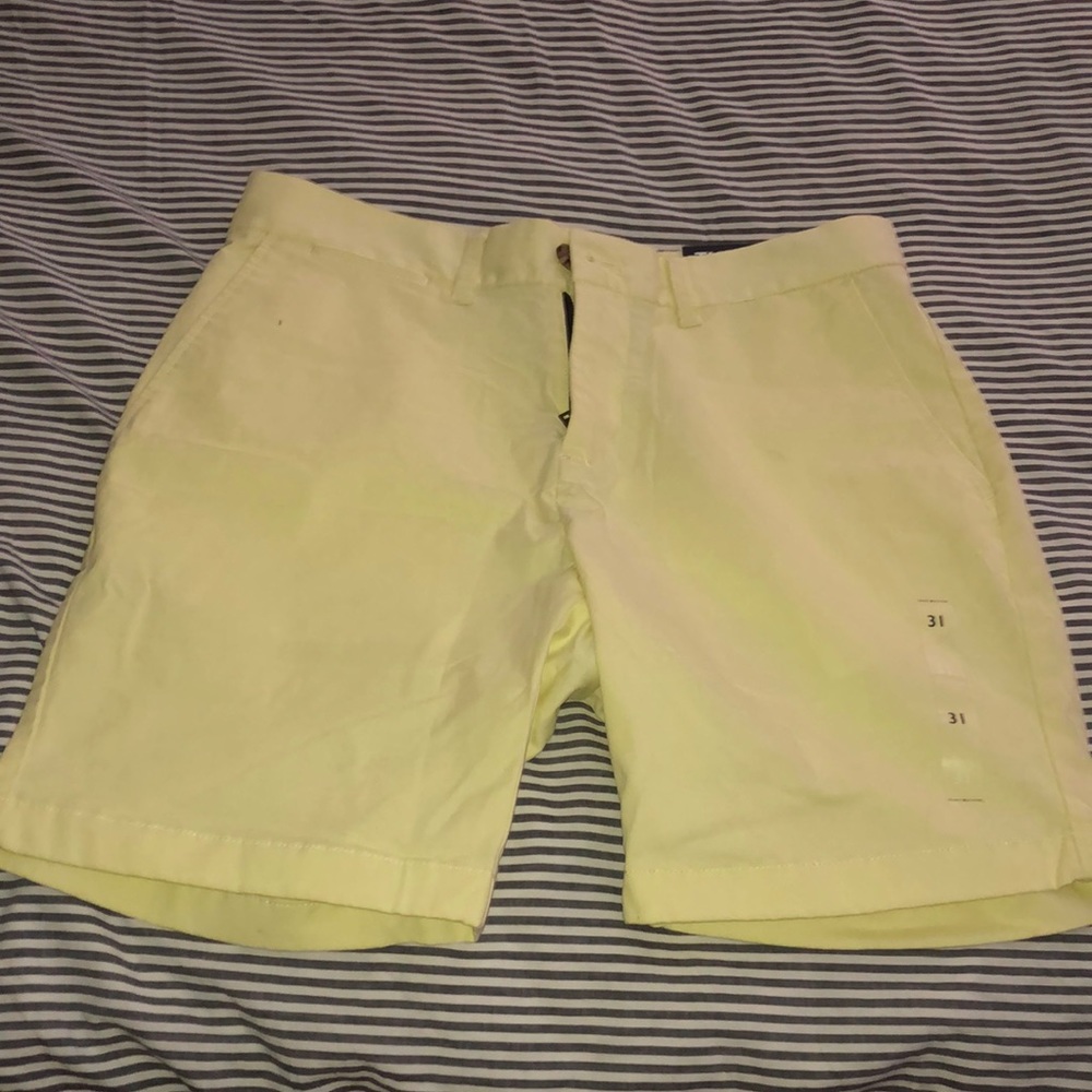 Tommy Hilfiger 7 inch yellow shorts NWT